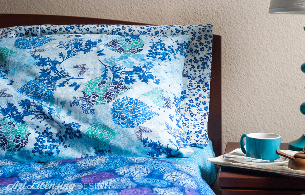 Garden-allure-fabric-blue-artlicensigndesign-980px