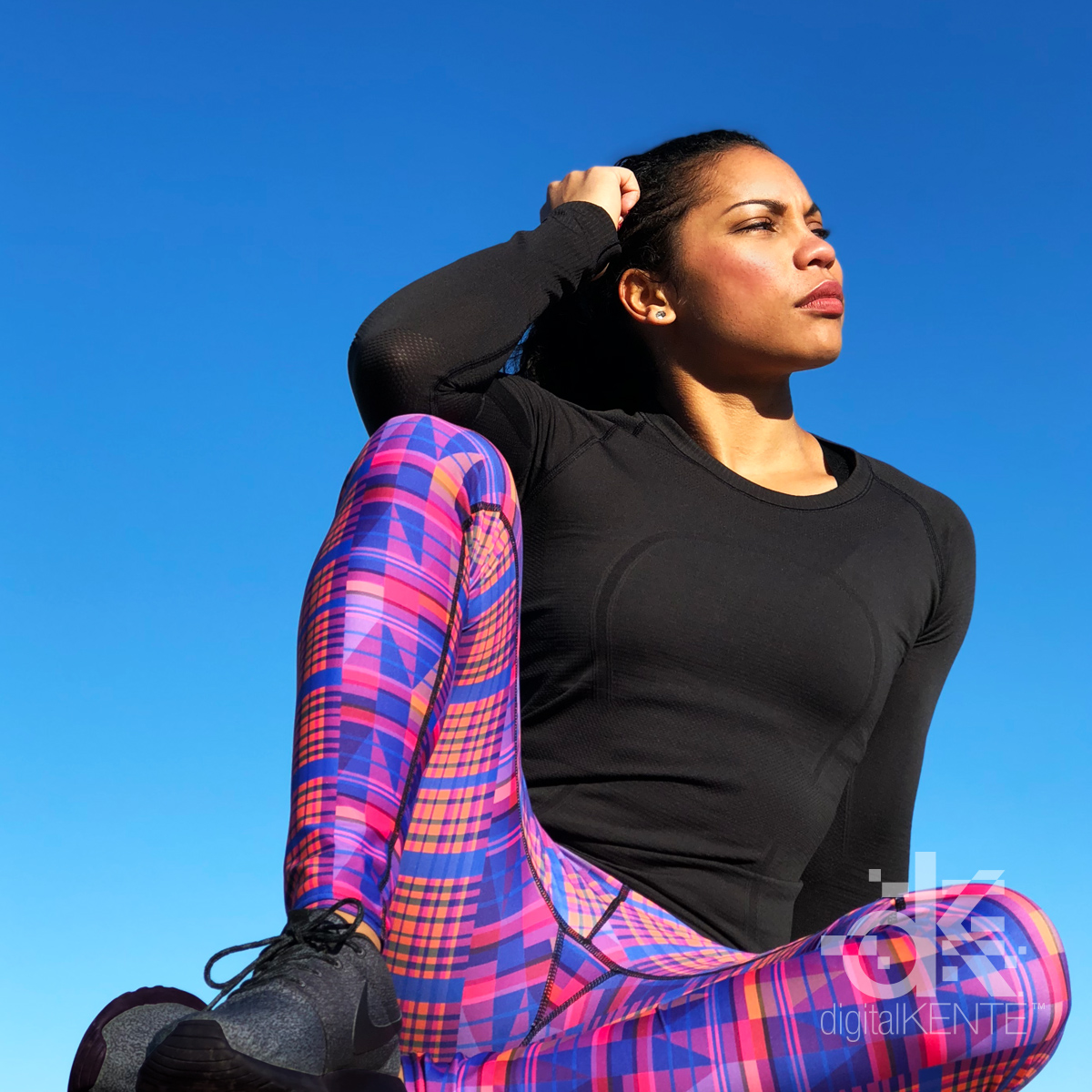 IMG08_PO_SURTEX_digitalKENTE_AutumnAmethyst_photo